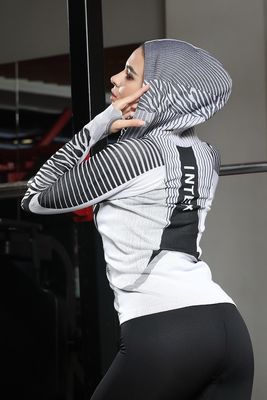 Πλήρης σφραγίδα με μακρύ μανίκι Hoodie υγρασία Wicking τρύπες του αντίχειρα βιώσιμο αθλητισμό